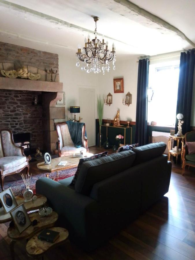 La Menardiere Serenitatis Chambre D'Hotes Petit Dejeuner Compris Corseul Luaran gambar